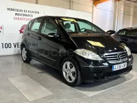 Usado Mercedes A150 Elegance 95 CV (69 kW) 2009 Negro Monovolumen