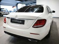 usado Mercedes E220 Limousine**Panorama+Night-Paket+AMG**