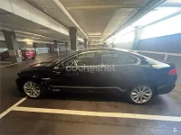 Usado Jaguar XF Sportbrake Premium Luxury 200 CV (147 kW) 2014 Negro Familiar