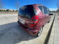 Usado Mercedes A180 Avantgarde 109 CV (80 kW) 2007 Granate Monovolumen