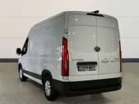 Usado Maxus eDeliver 9 152 kW (207 CV) 2024 Blanco Van