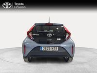 Usado Toyota Aygo X Play 72 CV (52 kW) 2024 Gris / plata SUV