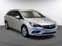 Usado Opel Astra Selective 110 CV (80 kW) 2019 Gris