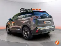 Usado Peugeot 3008 Allure 130 CV (95 kW) 2024 Gris SUV