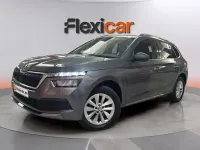 Usado Skoda Kamiq Selection 116 CV (85 kW) 2023 Gris SUV