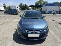 Usado Opel Astra Business 110 CV (80 kW) 2012 Azul Berlina