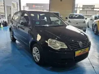 Usado VW Polo Advance 75 CV (55 kW) 2006 Negro Utilitario