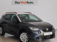 Usado Seat Arona Style 116 CV (85 kW) 2025 Gris magnetic + techo blanco SUV