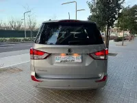 Usado SsangYong Rodius Limited 178 CV (130 kW) 2016 Gris / plata Monovolumen