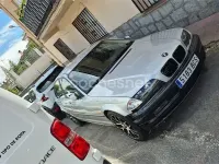 Usado BMW 320 136 CV (100 kW) 1998 Gris / plata Berlina