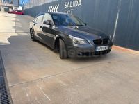 Usado BMW 525 Sport Line 177 CV (130 kW) 2006 Gris / plata Berlina