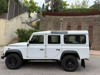 Usado Land Rover Defender SE 122 CV (89 kW) 2014 Blanco Familiar