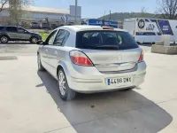 Usado Opel Astra Enjoy 105 CV (77 kW) 2006 Gris Utilitario