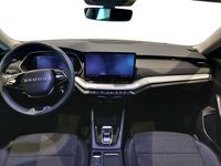 Usado Skoda Octavia Selection 150 CV (110 kW) 2025 Gris / plata Berlina