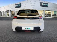 Usado Peugeot 208 Active 100 CV (73 kW) 2023 Blanco Utilitario