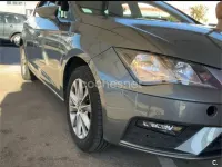 Usado Seat Leon Style 110 CV (80 kW) 2017 Gris / plata Berlina