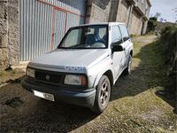 Begagnad Suzuki Vitara 90 HK (66 kW) 2004 Grå SUV