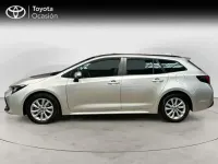 Usado Toyota Corolla Active 2025 Gris Familiar