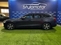 Usado Volvo V60 Momentum 150 CV (110 kW) 2021 Blanco Familiar