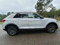Usado VW T-Roc Sportline 150 CV (110 kW) 2020 Gris / plata SUV