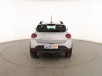 Usado Dacia Sandero Expression 91 CV (66 kW) 2023 Gris Berlina