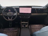 Käytetty VW Tiguan R-line 193 HP (141 kW) 2025 Vihreä Katumaasturi