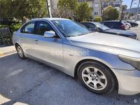 Usado BMW 530 193 CV (141 kW) 2004 Gris / plata Berlina
