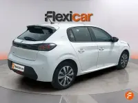 Usado Peugeot 208 Active 100 CV (73 kW) 2023 Blanco Utilitario