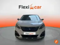 Usado Peugeot 3008 Allure 131 CV (96 kW) 2018 Blanco SUV