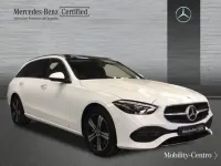 Usado Mercedes C300 Avantgarde 312 CV (229 kW) 2024 Blanco polar  pintura unicolor Familiar