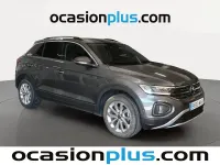 Usado VW T-Roc Life 116 CV (85 kW) 2024 Gris SUV