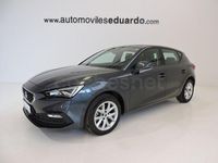 Usado Seat Leon Style 110 CV (80 kW) 2023 Gris / plata Berlina