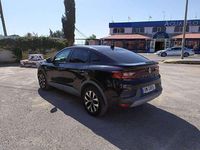 Usado Renault Arkana Intens 143 CV (105 kW) 2022 Negro SUV