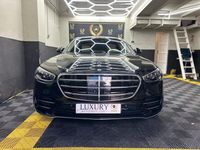 Usado Mercedes S400 330 CV (242 kW) 2023 Negro Berlina