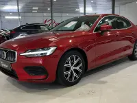 Usado Volvo S60 Core 197 CV (144 kW) 2023 Rojo Berlina
