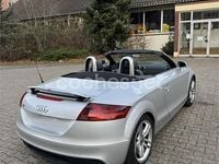 Usado Audi TT Roadster S-Line 160 CV (117 kW) 2012 Gris / plata Descapotable