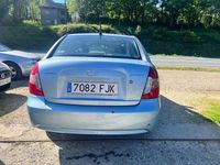 Usado Hyundai Accent 97 CV (71 kW) 2006 Azul Berlina