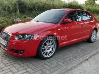 Usado Audi A3 Ambition 140 CV (102 kW) 2006 Rojo Utilitario