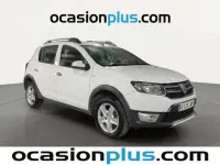 Usado Dacia Sandero Stepway 90 CV (66 kW) 2016 Blanco Utilitario