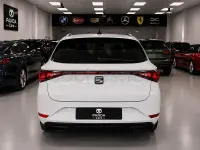 Usado Seat Leon XCELLENCE 204 CV (150 kW) 2021 Blanco Berlina
