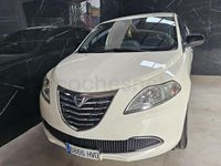 Usado Lancia Ypsilon Gold 69 CV (50 kW) 2014 Blanco Utilitario