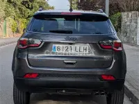 Usado Jeep Compass 240 CV (176 kW) 2020 Gris / plata SUV
