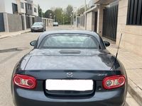 Usado Mazda MX5 Style 126 CV (92 kW) 2010 Gris / plata Descapotable