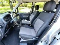 Usado Opel Agila Cosmo 70 CV (51 kW) 2007 Gris / plata Berlina