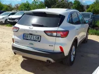 Usado Ford Kuga Titanium 226 CV (166 kW) 2021 Blanco SUV