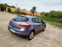 Usado Renault Mégane 110 CV (80 kW) 2011 Gris / plata Berlina