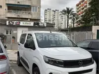 Usado Opel Combo Life Edition+ 102 CV (75 kW) 2024 Blanco Monovolumen