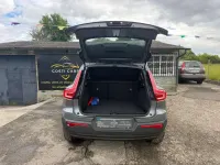 Usado Volvo XC40 Inscription 156 CV (114 kW) 2018 Gris SUV