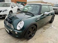 Usado Mini Cooper S 170 HP (125 kW) 2006 Verde Citadino