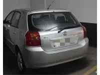 Usado Toyota Corolla Luna 110 CV (80 kW) 2003 Gris / plata Berlina